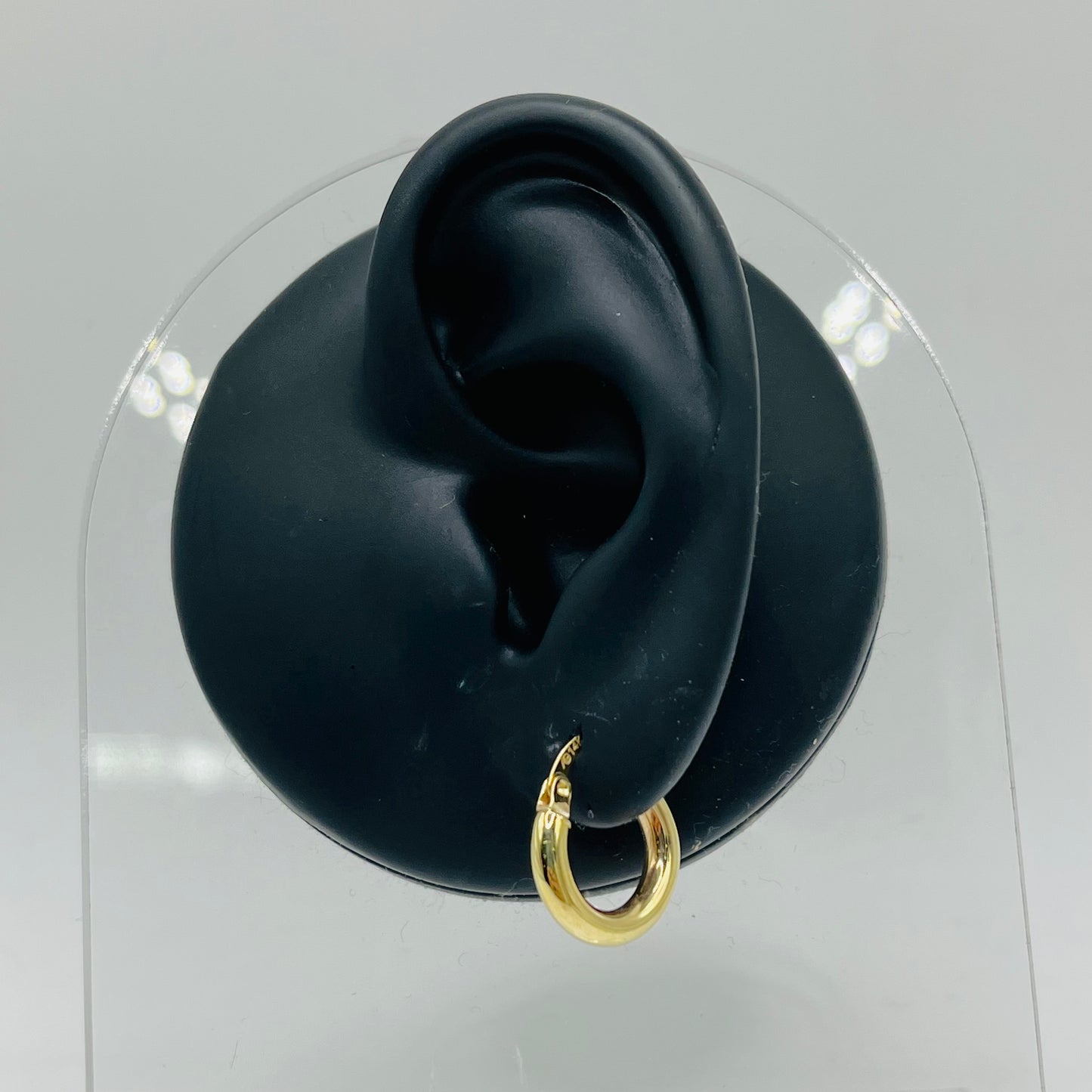 14k Classic Gold Mini Hoops (15mm)