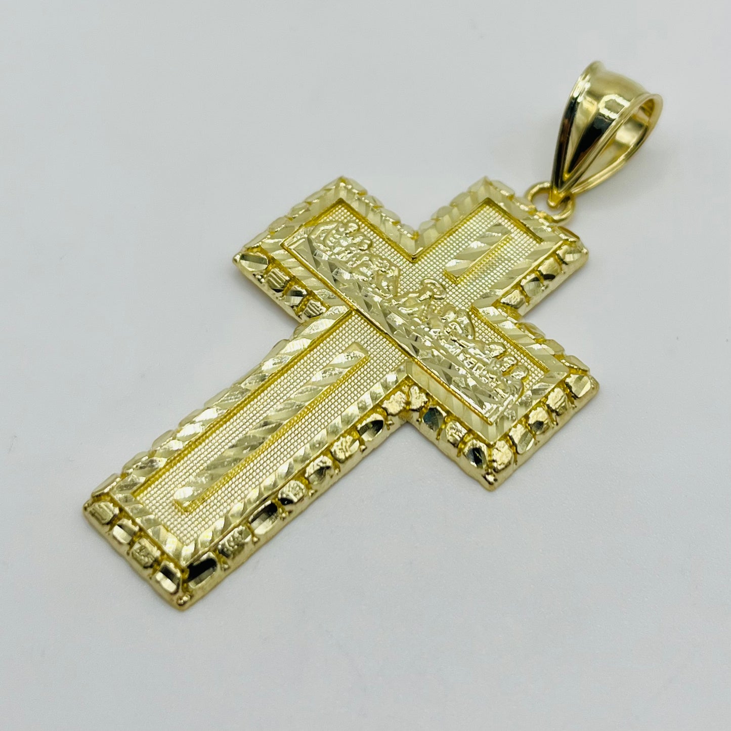 10k Gold Nugget Last Supper Cross (L)