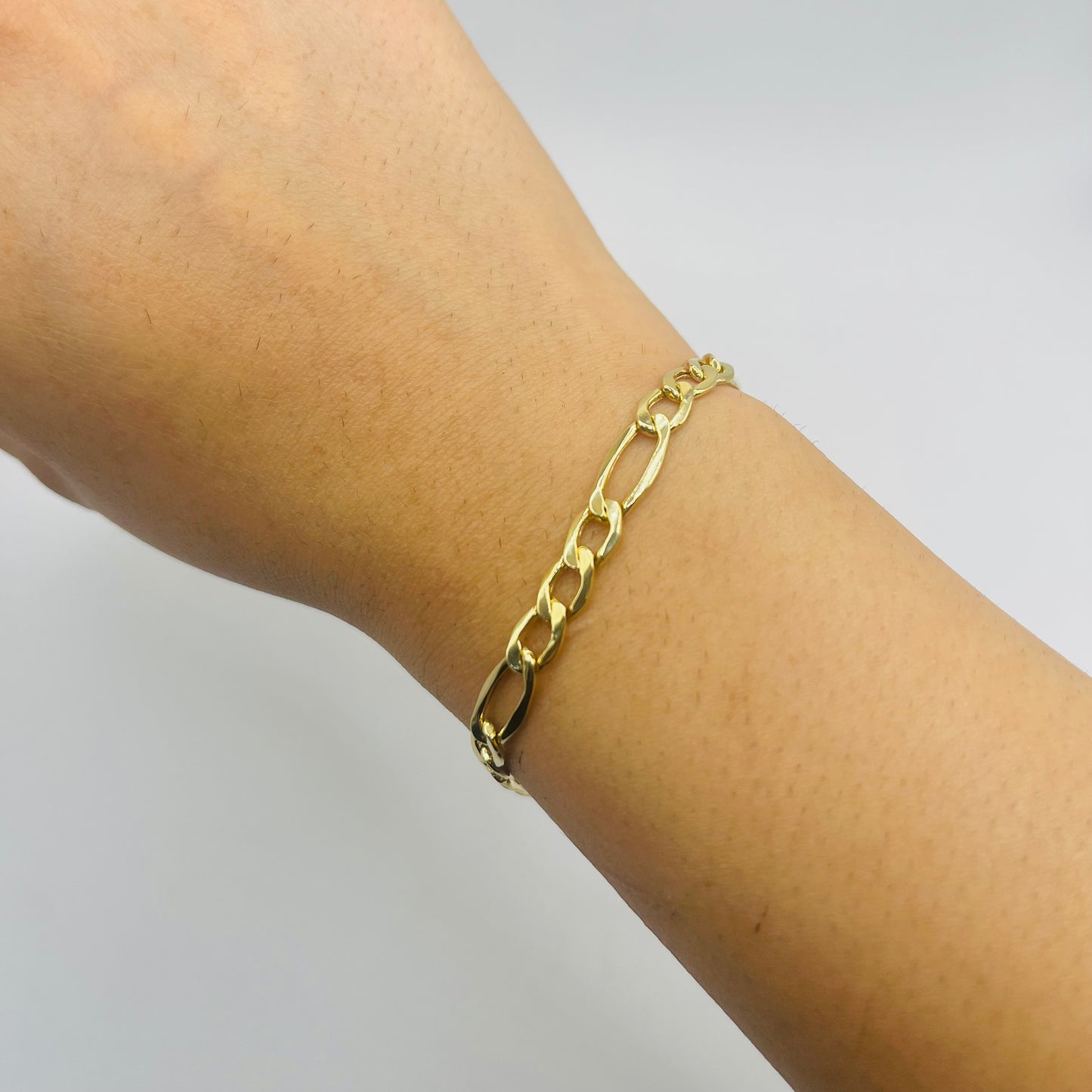 14K Gold 5.5mm Hollow Figaro Bracelet
