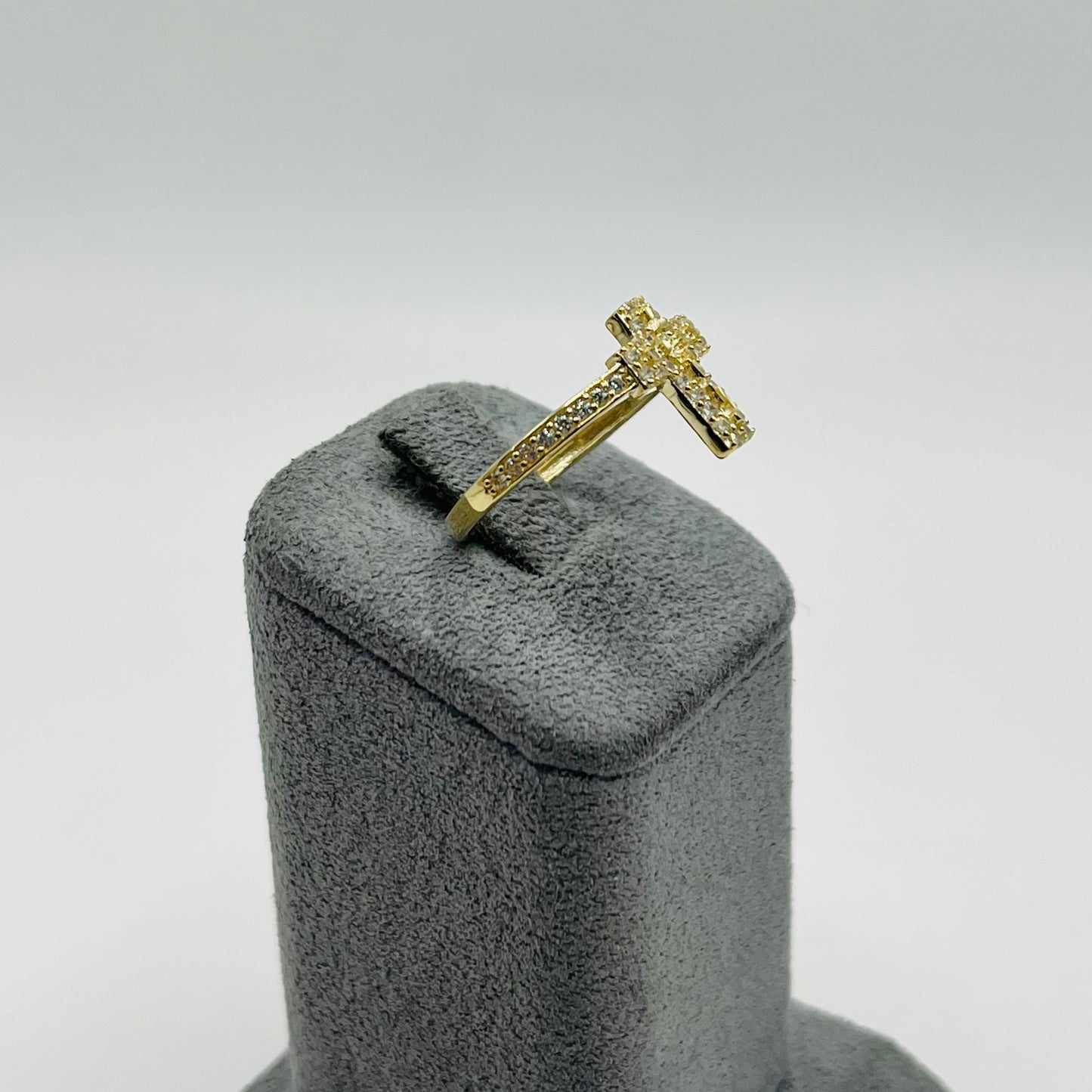 10k Gold Cz Nugget Cross Band Ring (S)