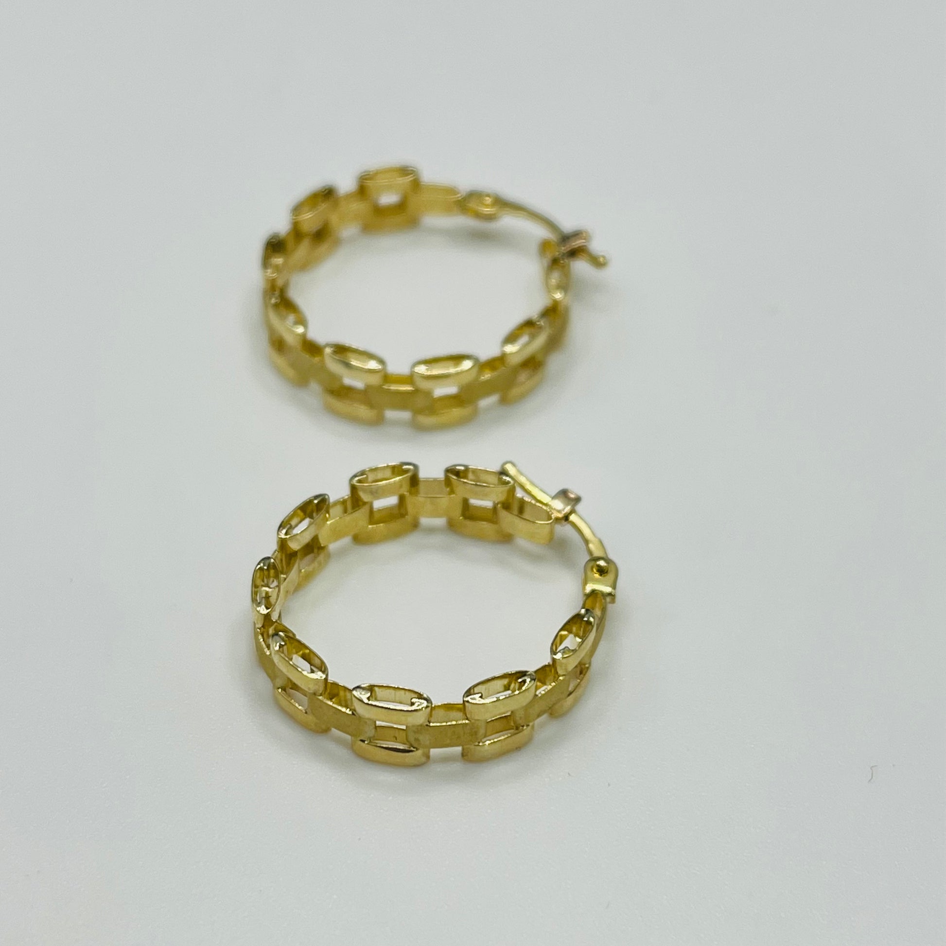 10 Karat Gold RX Hoop Earrings (Medium, 0.9")