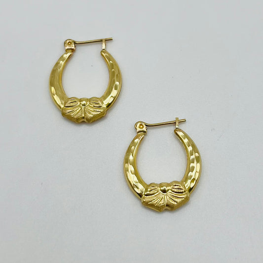 10 karat Gold Bow Hoops (Medium, 0.75")