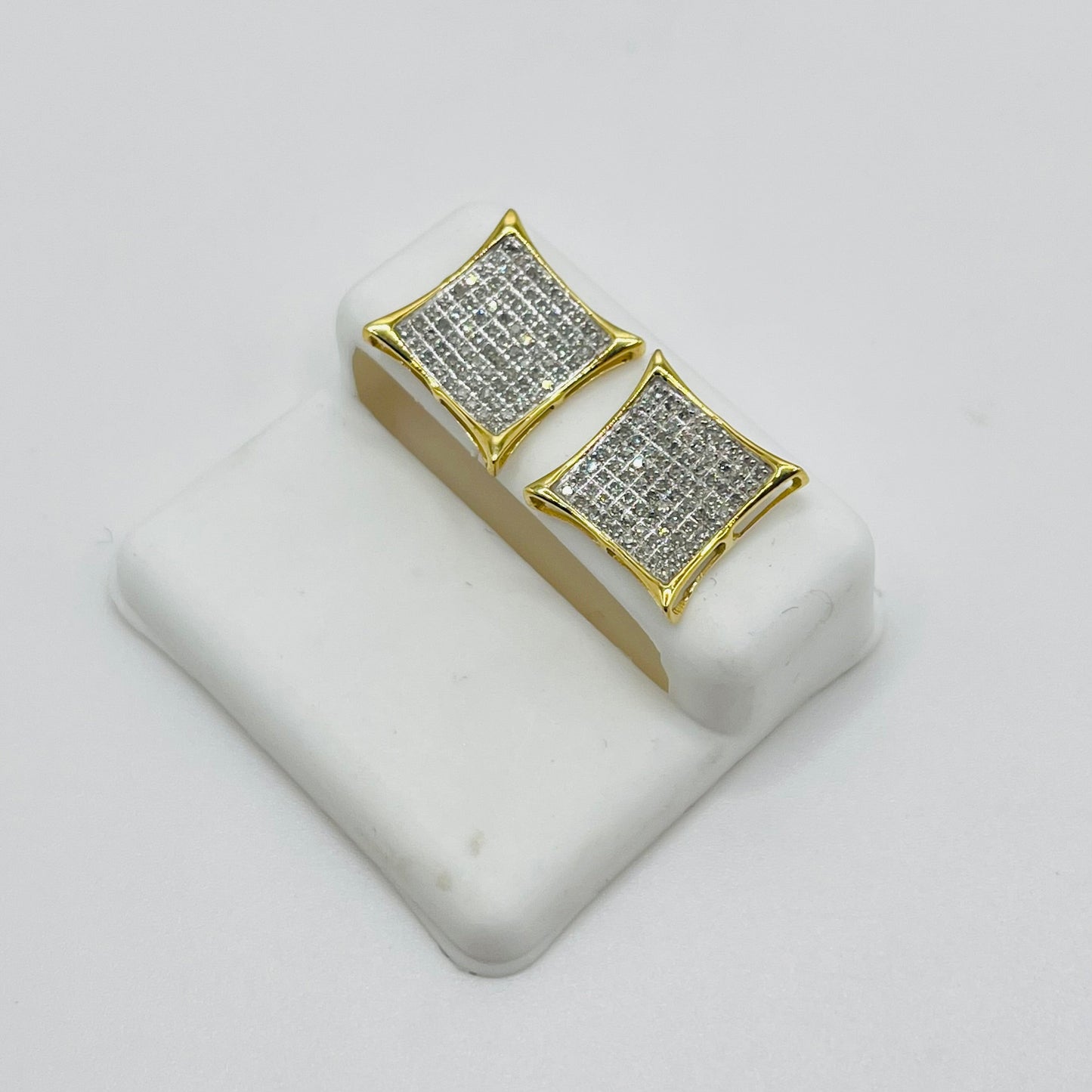 10K Gold Diamond Kite Earrings | Face Size: 13mm