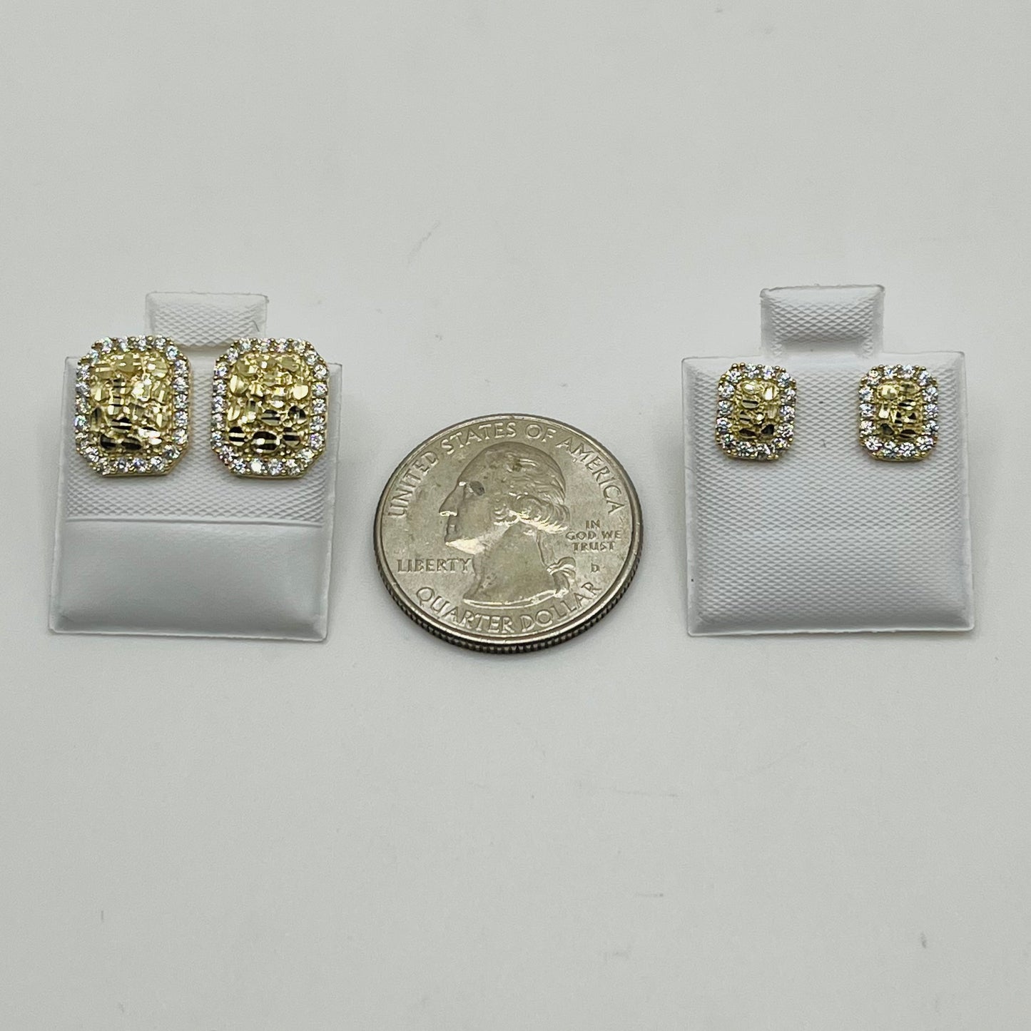 10k Gold Rectangle Nugget Cz Border Earrings (M)