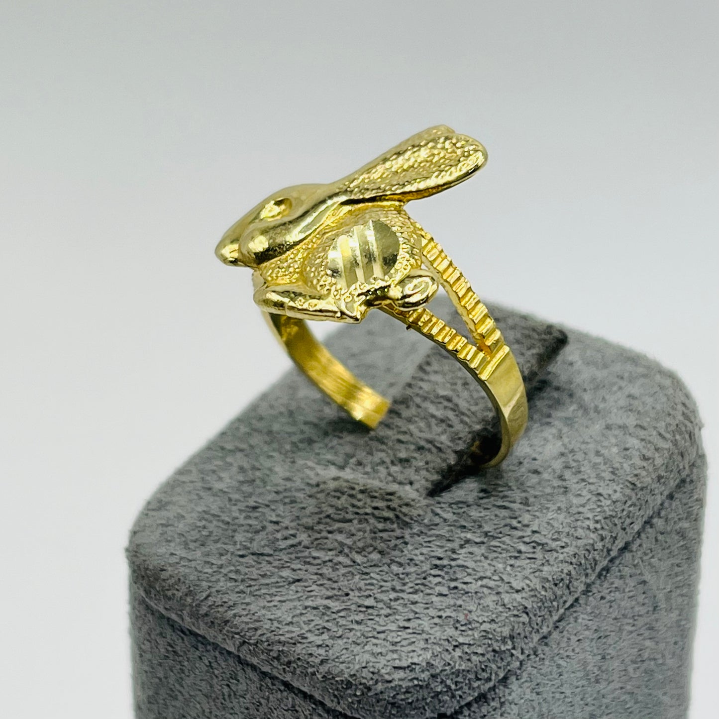 10K Gold Bunny Rabbit Ring