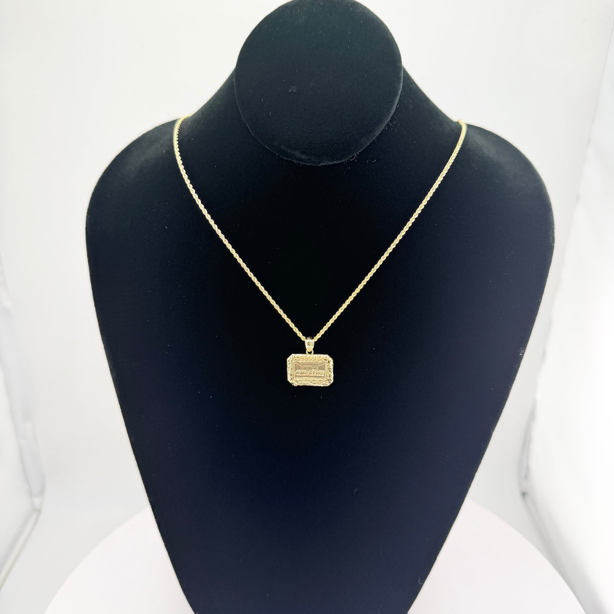 10K Gold Necklace Set - Small Nugget Last Supper Charm with Chain