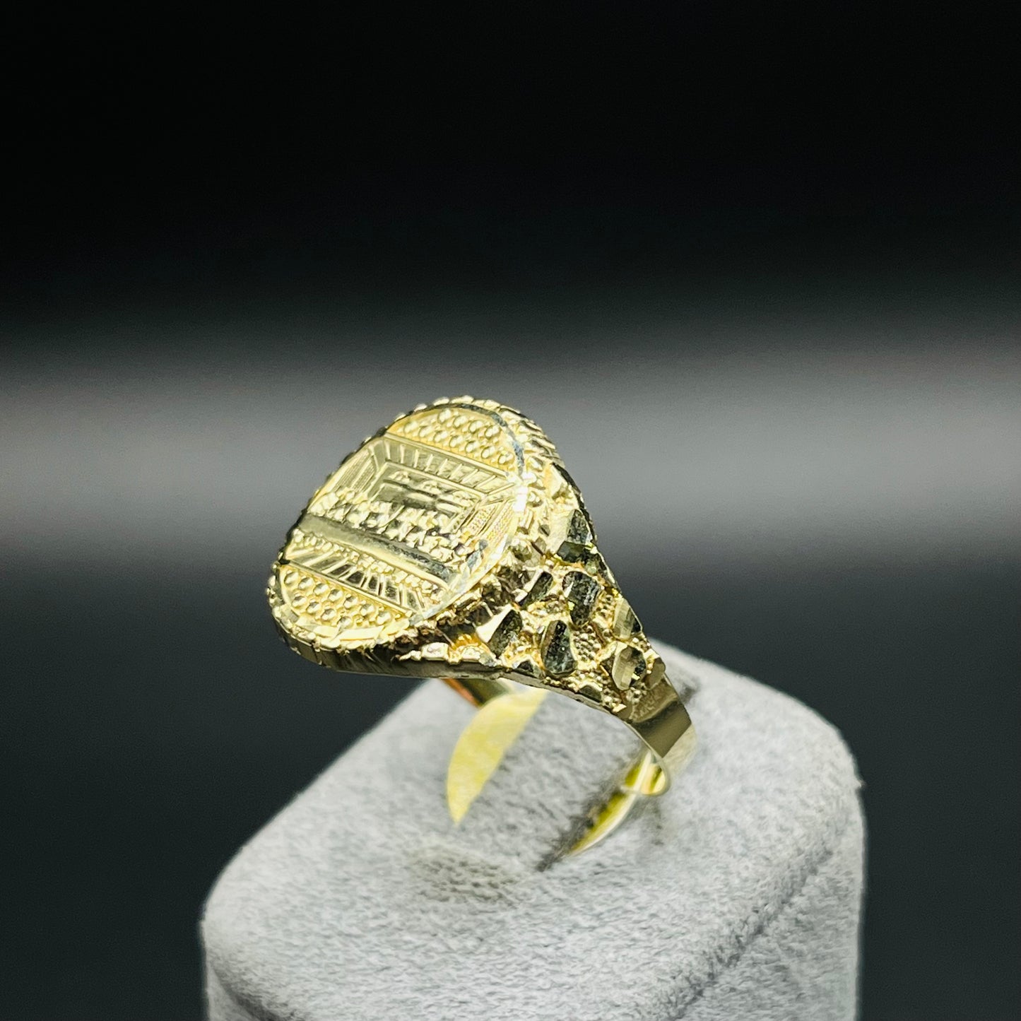 10k Gold Last Supper Round Nugget Ring (SML)