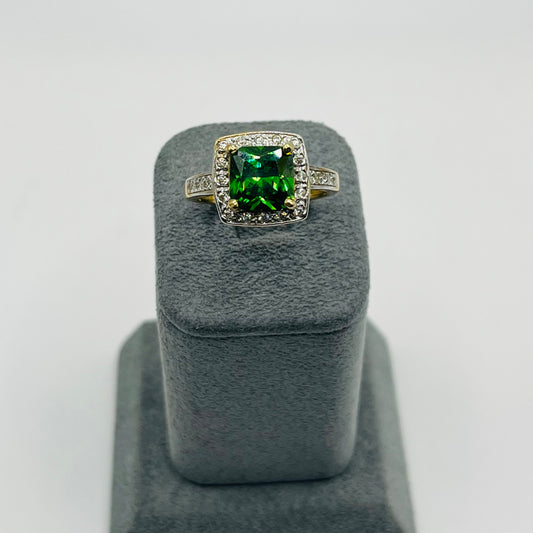 10k Gold Emerald Cz Ring