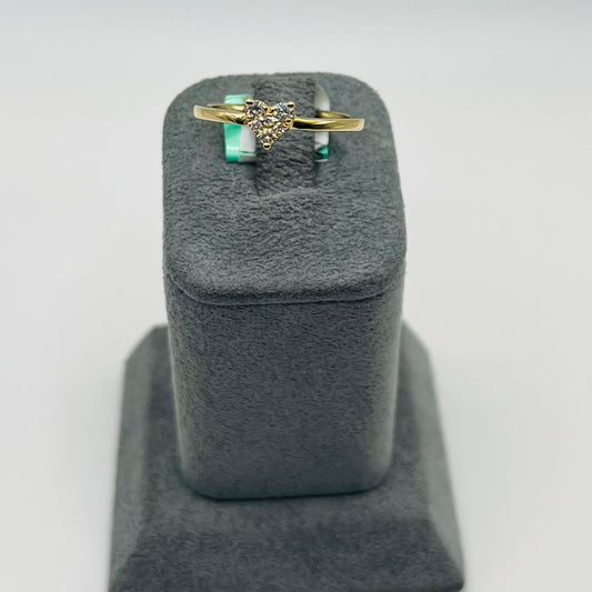 14k Gold Diamond Cluster Heart Ring