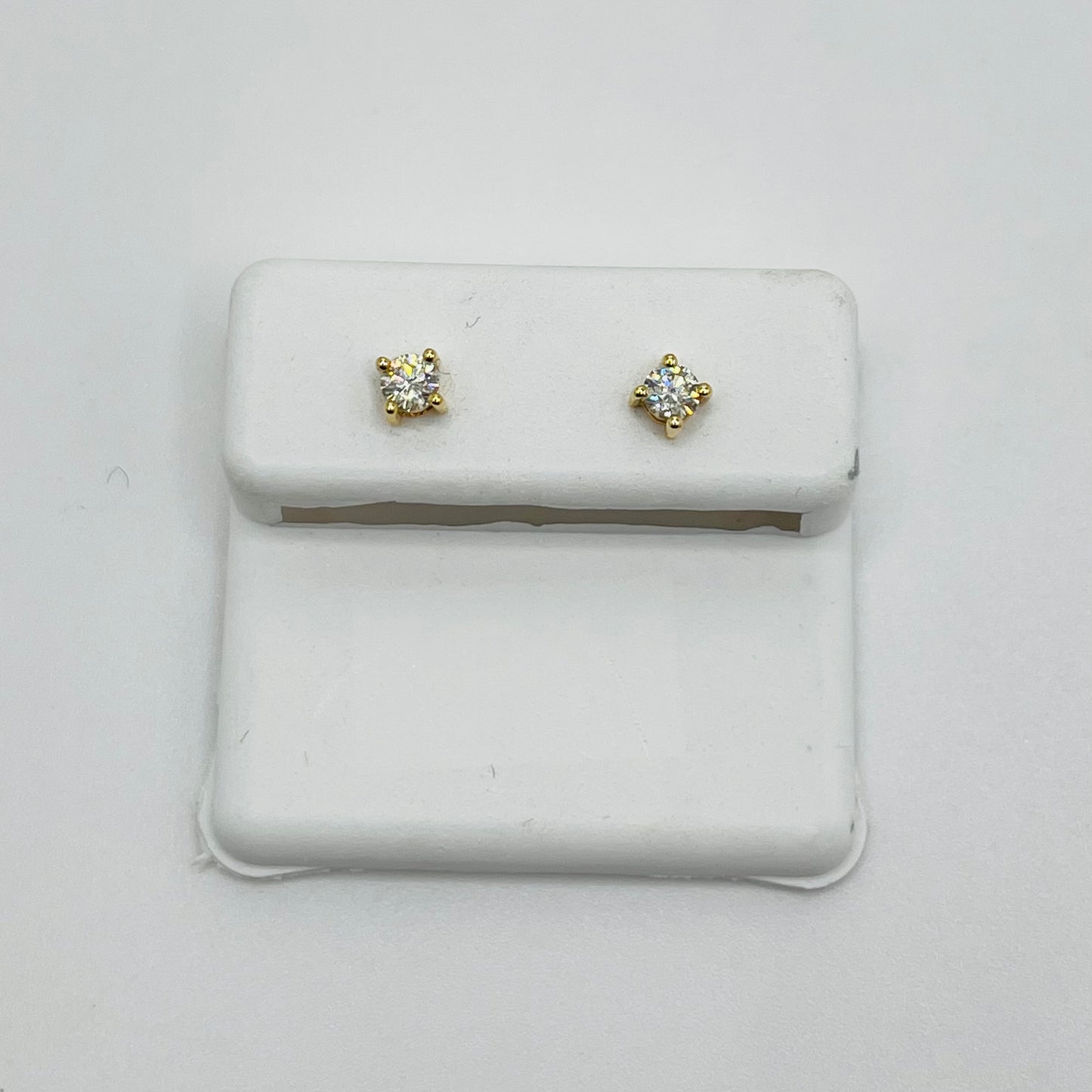 14k Diamond Stud Earrings (Screwback) 3.5mm