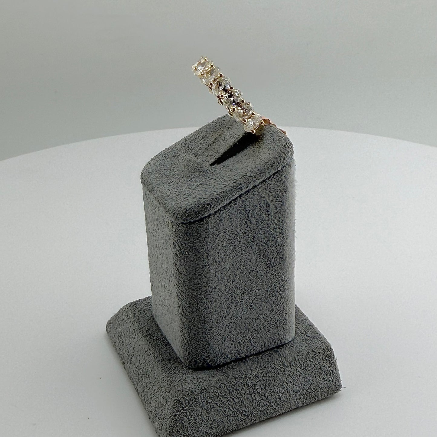 14k Oval Lab Diamond Band Ring - 7