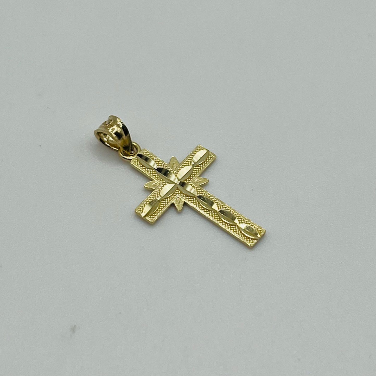10k Gold Star Fire Cross