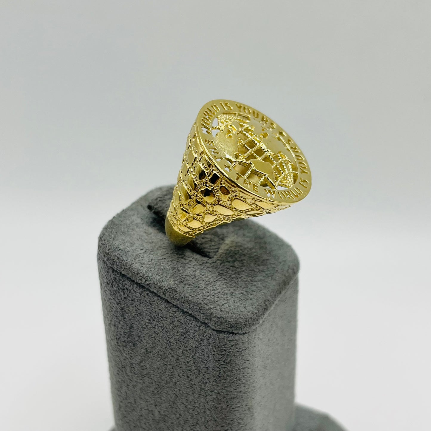 10k Gold World Talk Nugget Ring