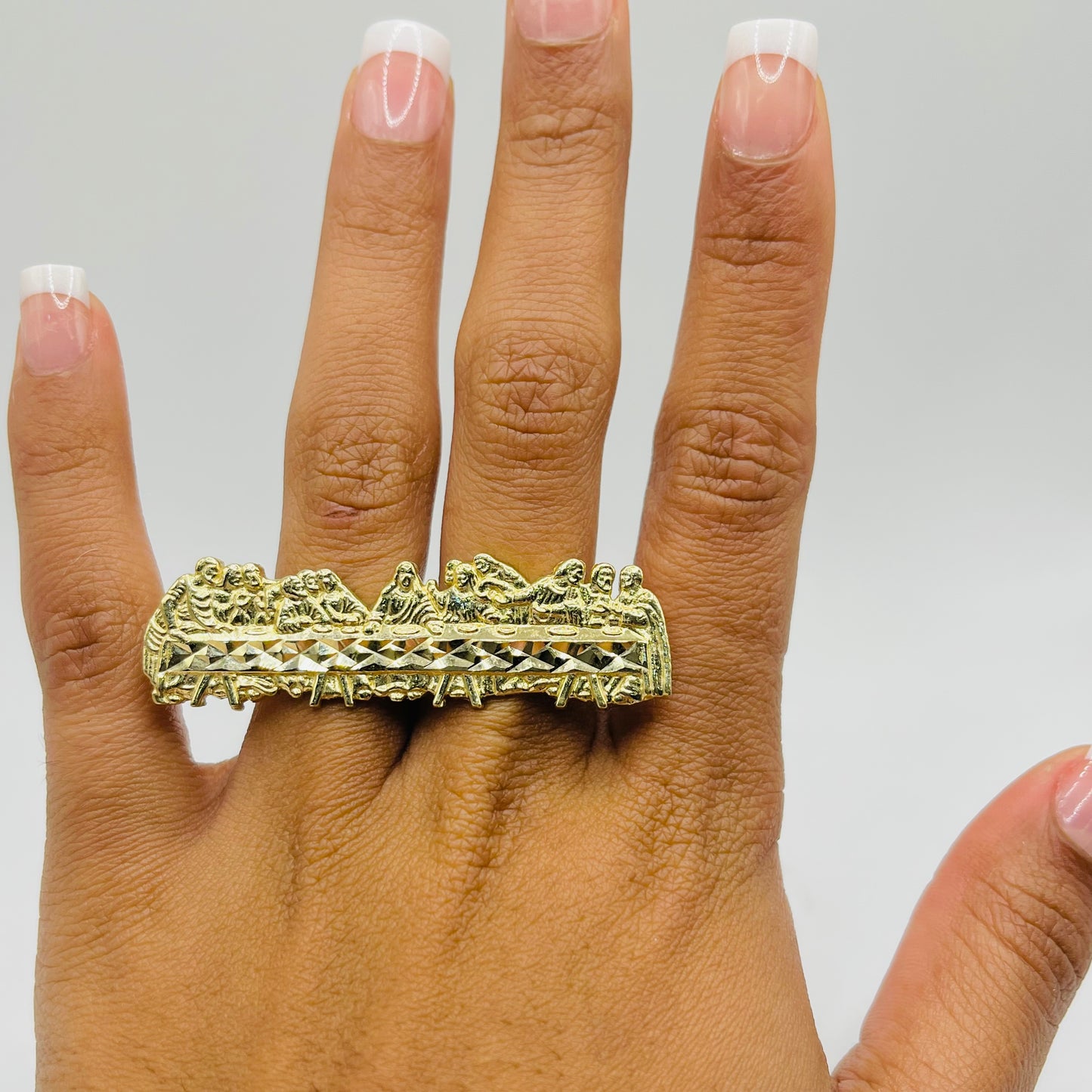 10K Gold Two Finger Last Supper Ring