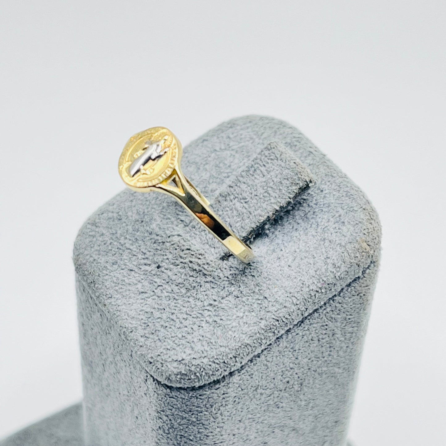 14K Gold St Benito Ring (S)