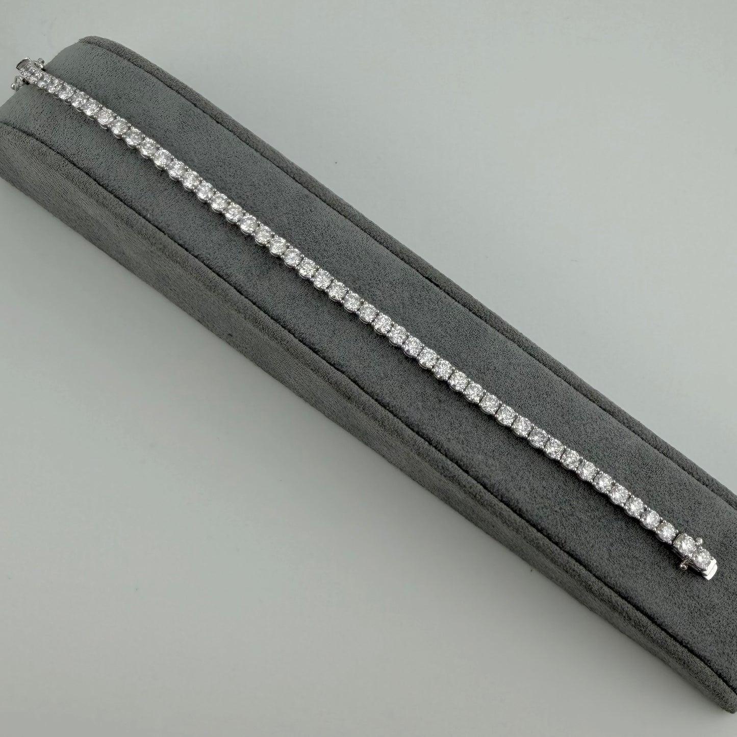 14k Gold 3.50 Carat Diamond Tennis Bracelet