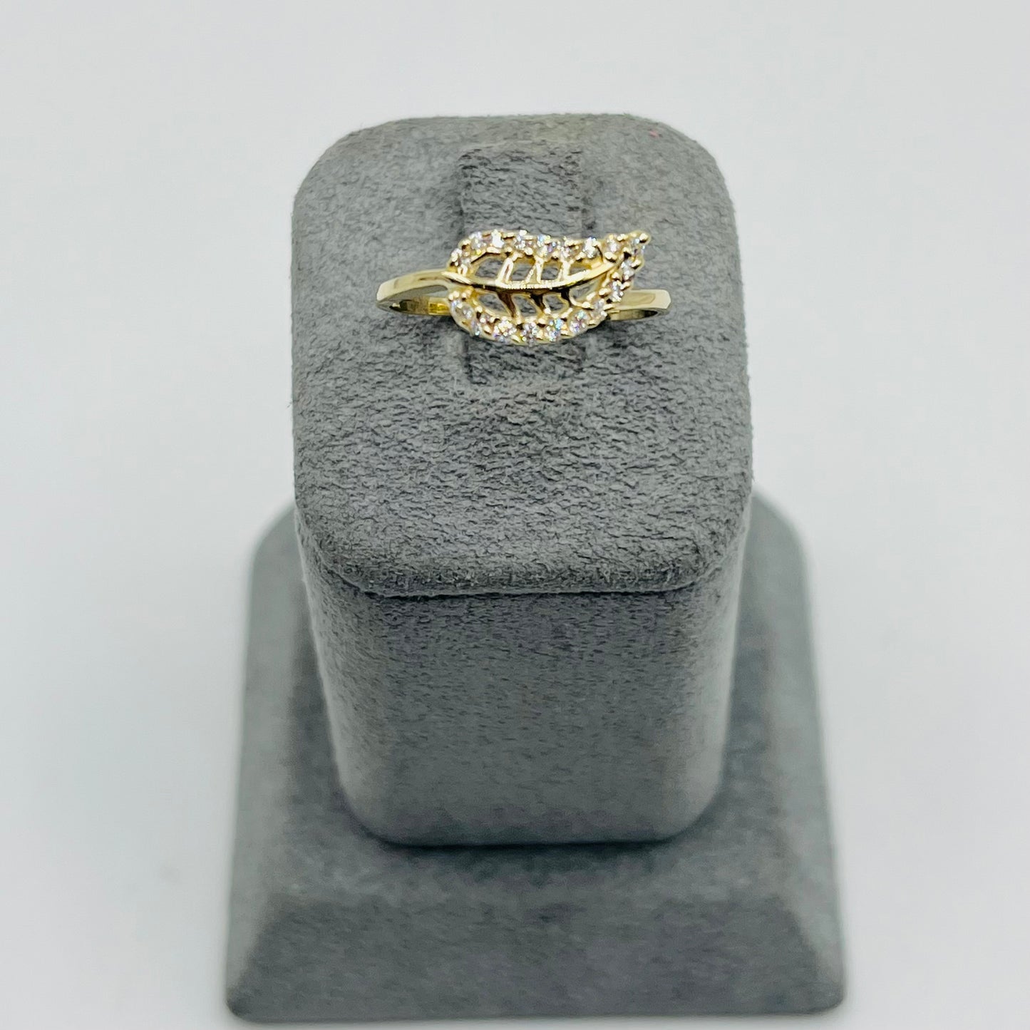 10k Gold Cz Feather Ring