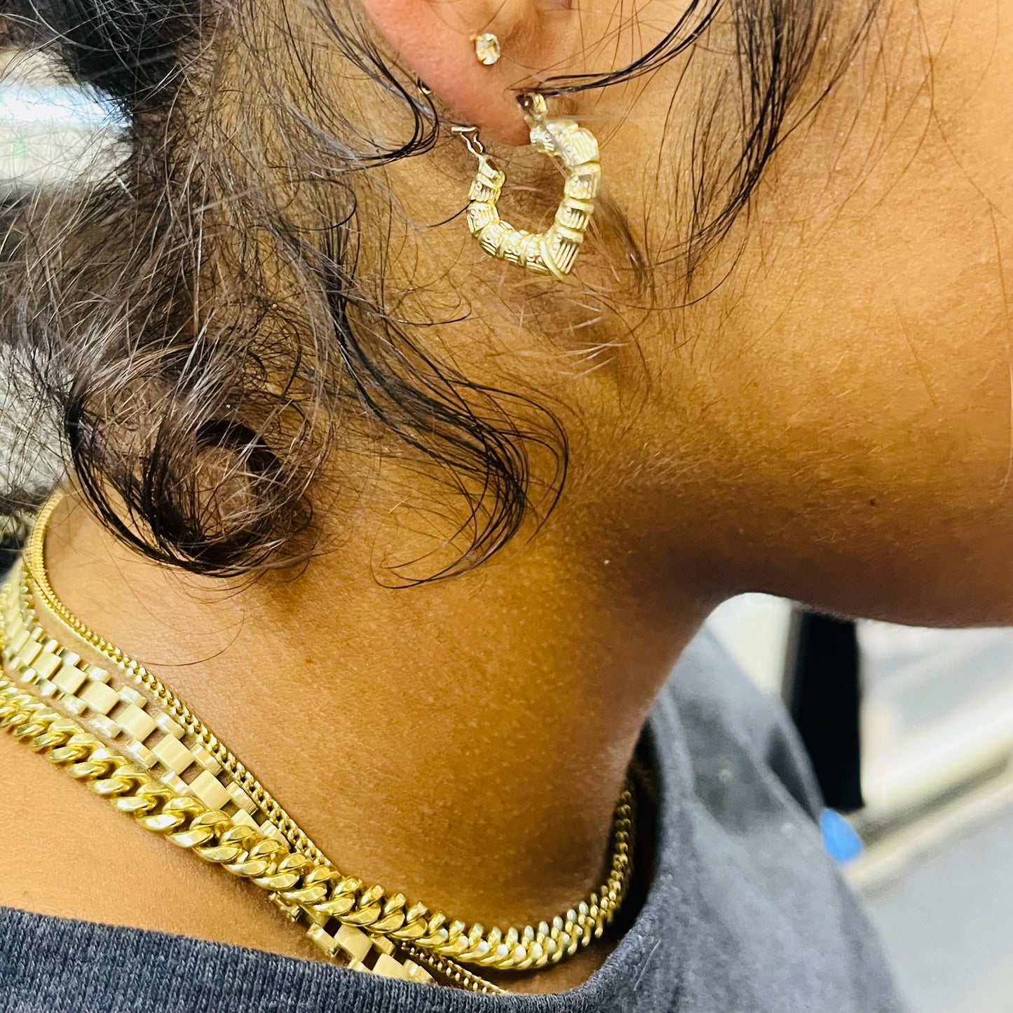 14K Gold Bamboo Heart Hoop Earrings (0.75 in)