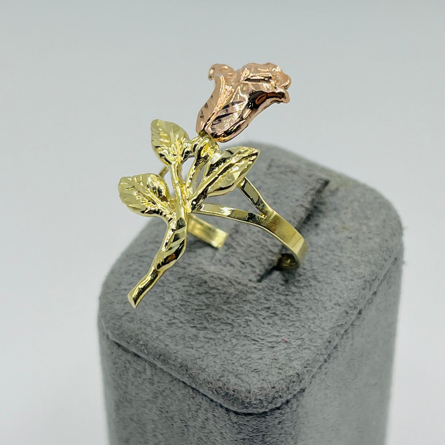 10k Gold Rose Ring