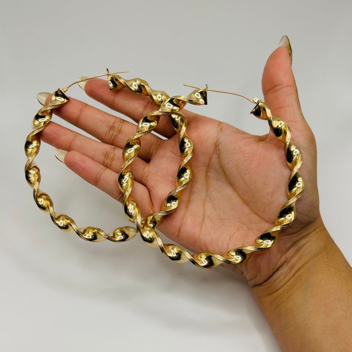 10k Gold 8mm 3.5 inches Chunky Twist Hoops
