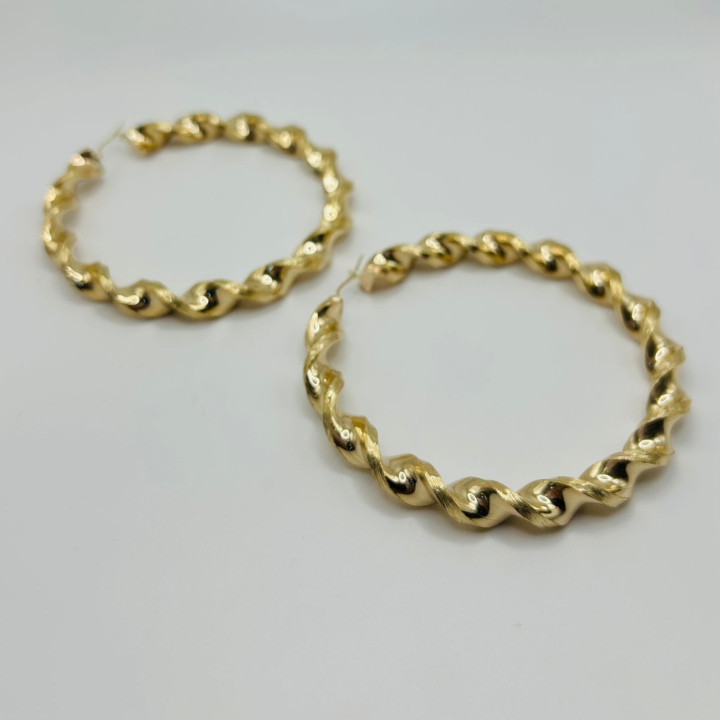 10k Gold 8mm 3.5 inches Chunky Twist Hoops
