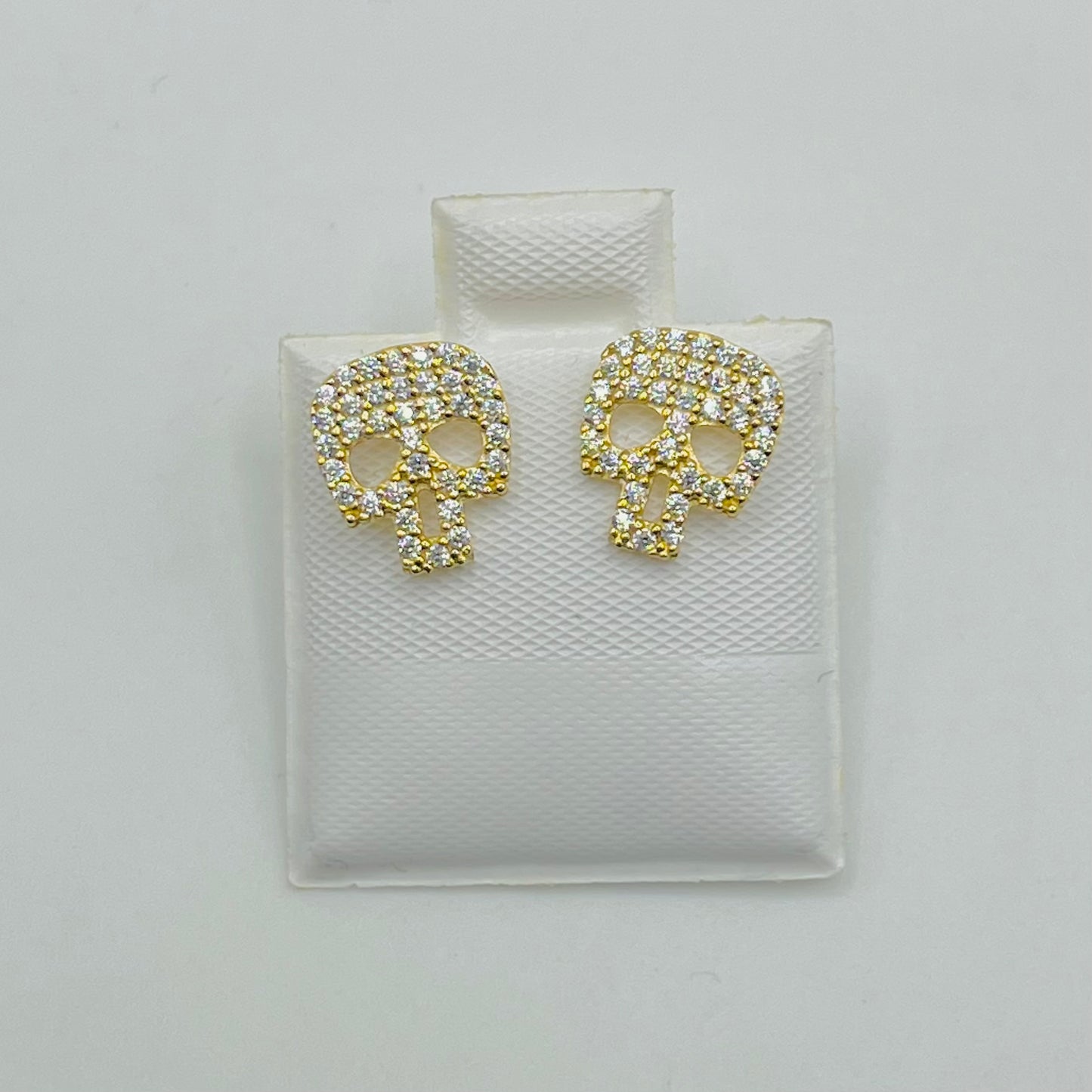 10k Gold Cz Skull Earrings (Screwback)