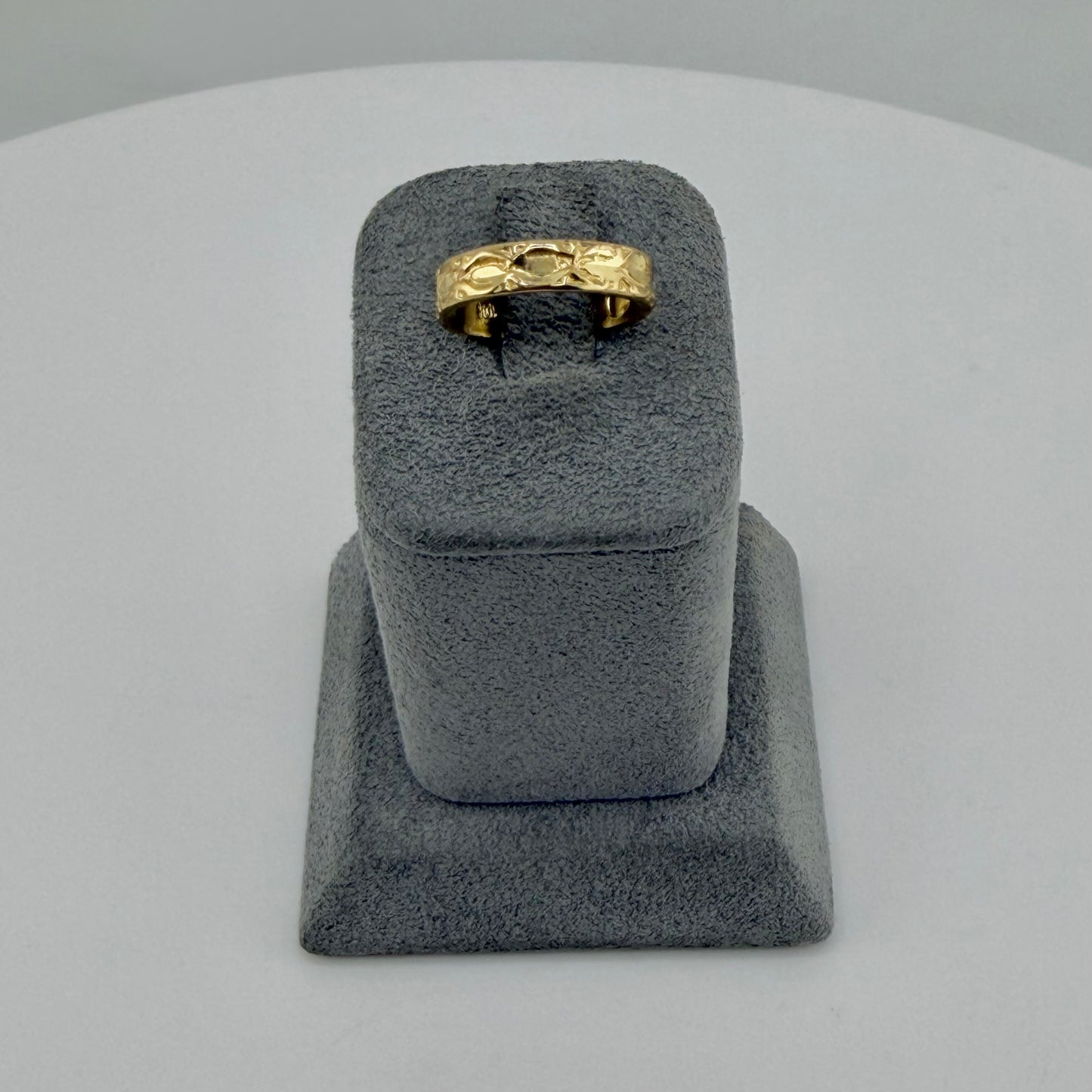 10k Gold Dc Pattern Toe Ring