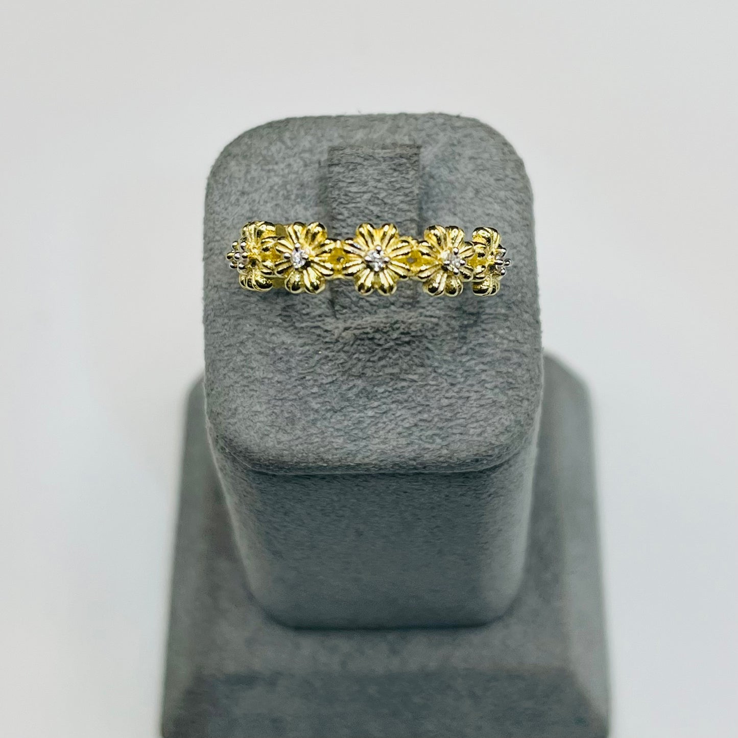 10K Gold Multi-Flower CZ Ring