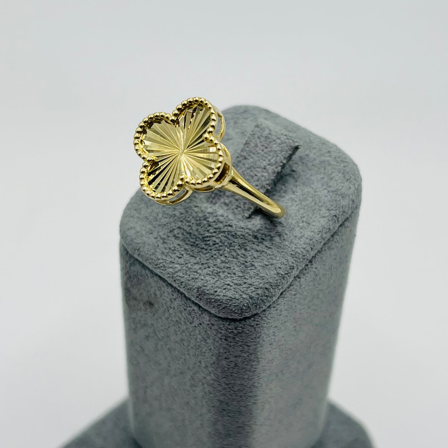 10K Gold Fancy Clover Ring