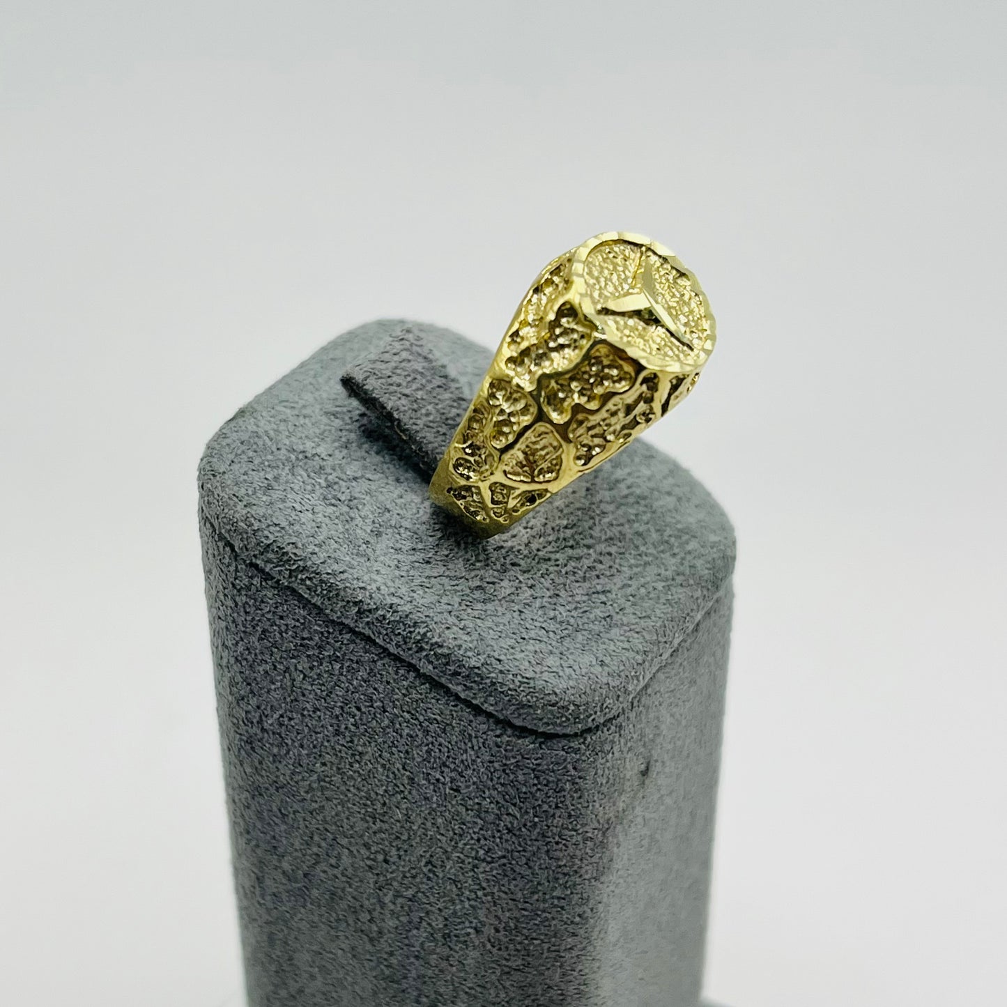 10K Gold Nugget Benz Ring (L)