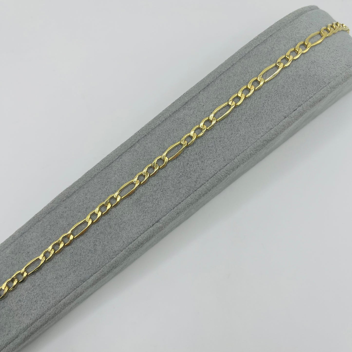 14K Gold Solid Figaro Bracelet 4.5mm