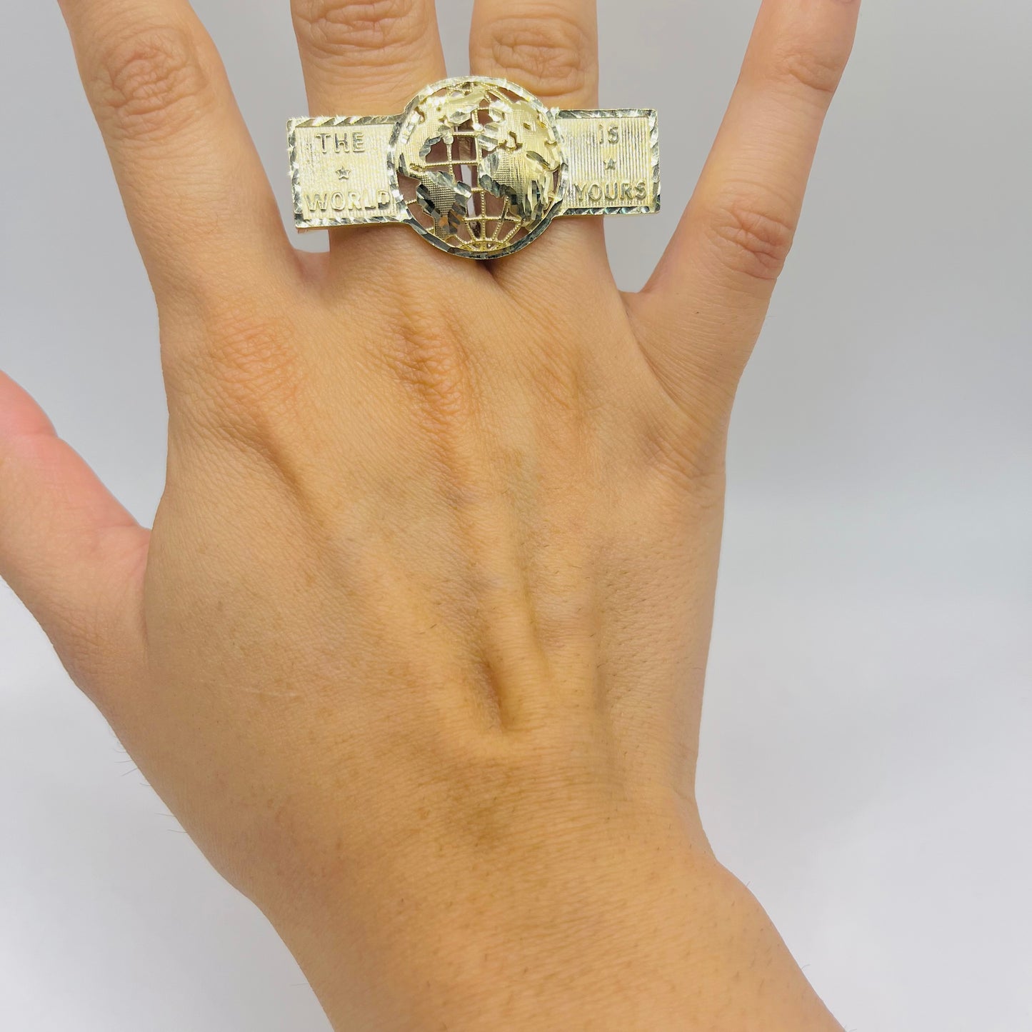 10k Gold Two Finger World Is Yours Ring