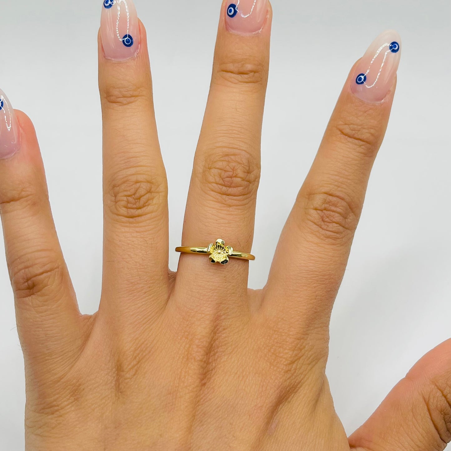 10k Gold Mini Flower Ring