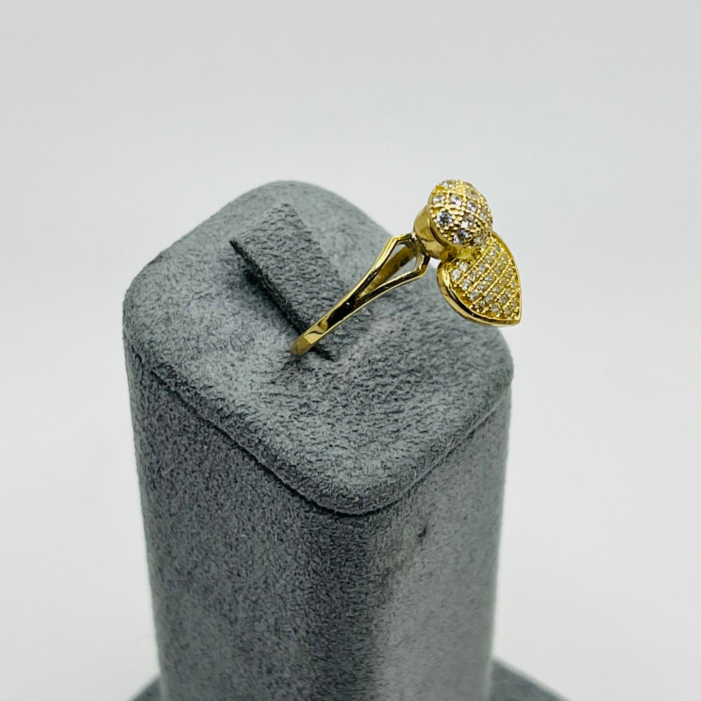 10K Gold Spinning Heart Ring