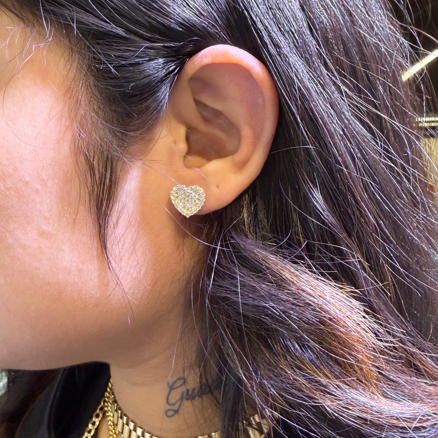 10K Gold CZ Heart Earrings (11mm)