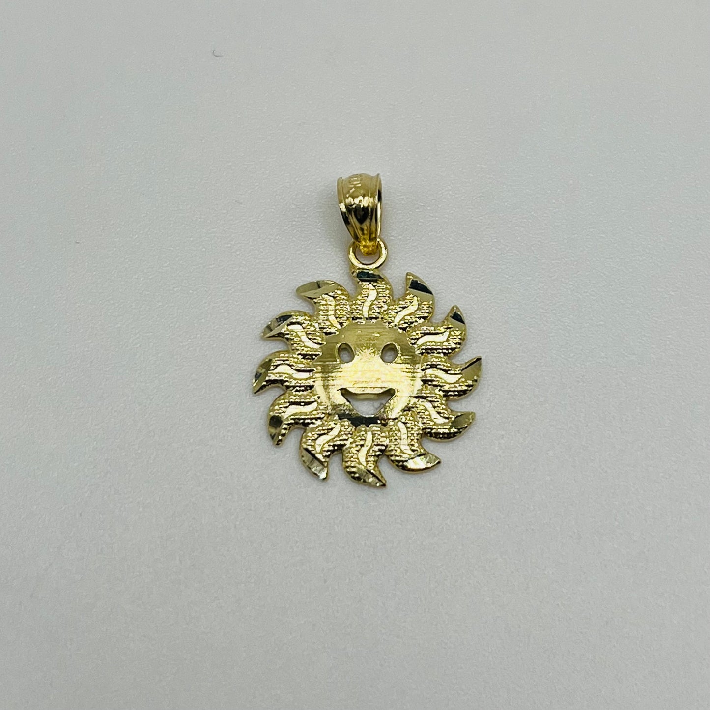 10k Gold Radiant Sun Charm
