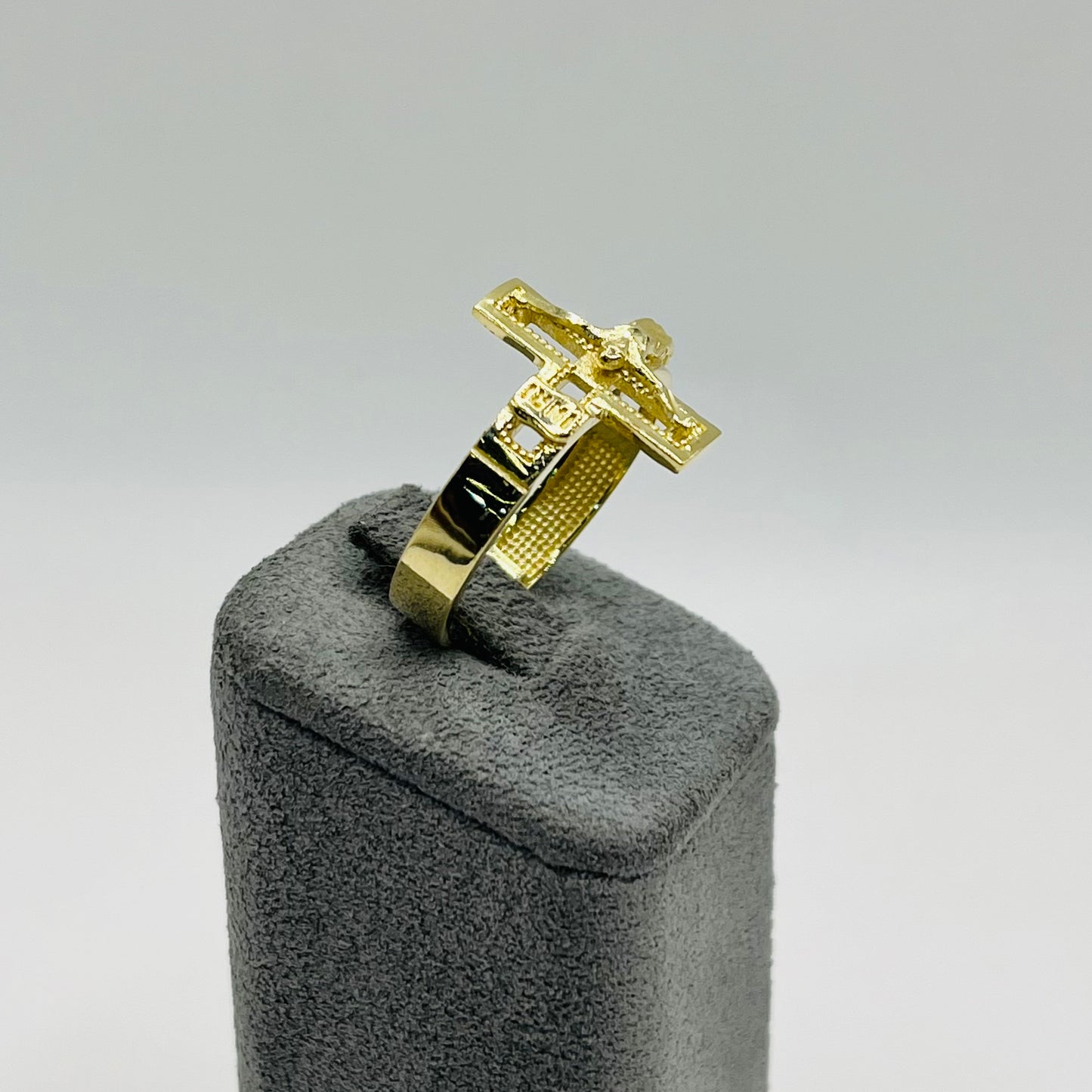 10k Gold Clarity Cross Ring