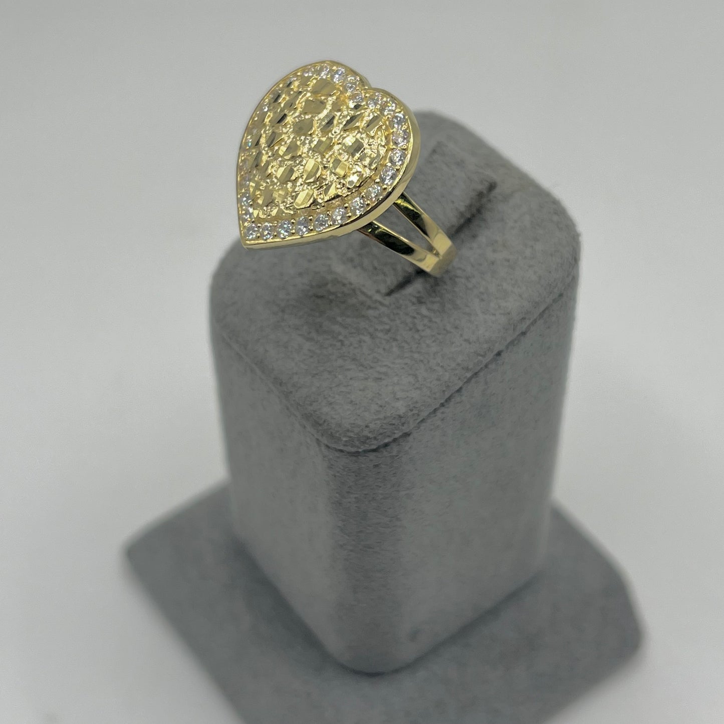 10K Gold Heart Nugget Ring with CZ Border