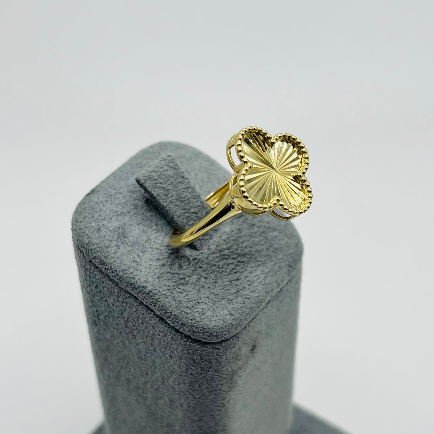 10K Gold Fancy Clover Ring