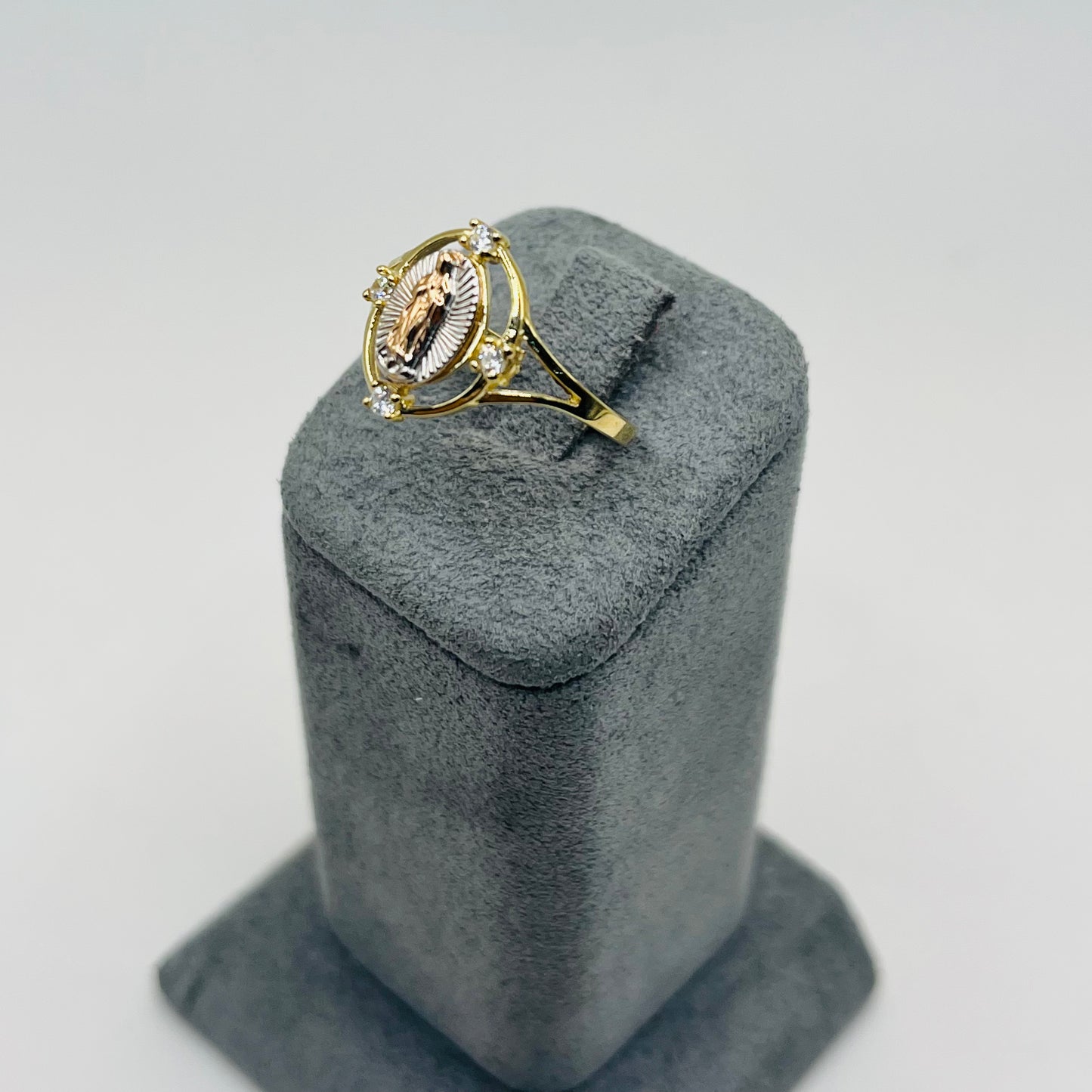 14k Gold Our Lady’s Embrace Ring