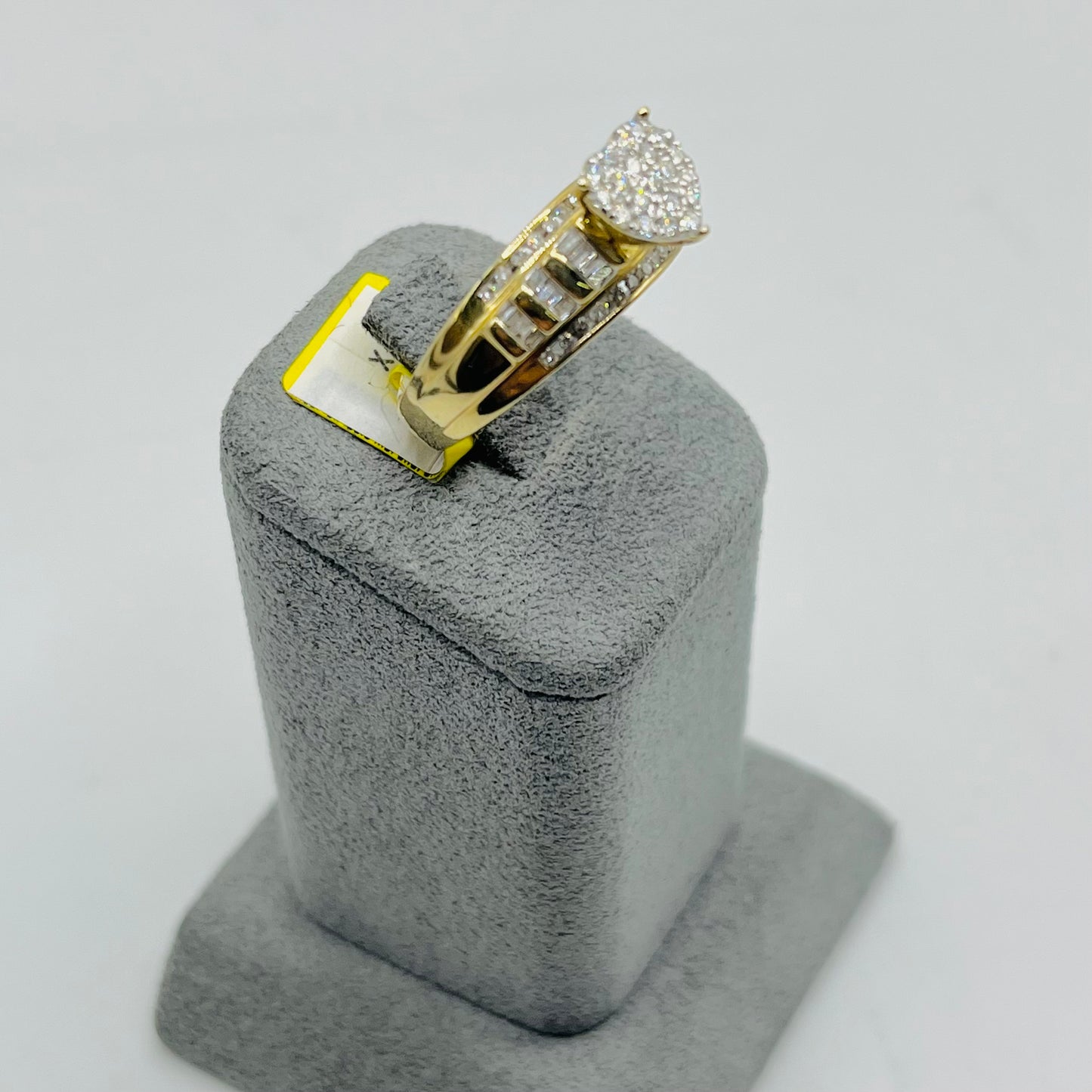 10k Gold Natural Diamond Small Aimee Ring
