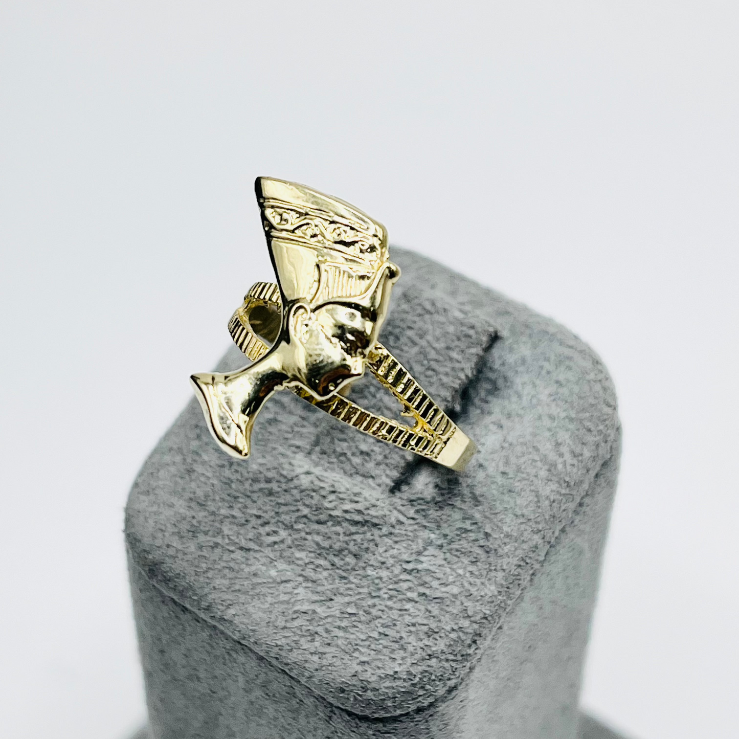 10K Gold Queen Nefertiti Ring