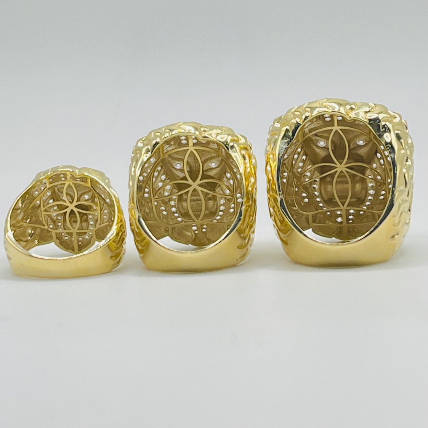 10K Gold Cz Lions Head Lightweight Ring (L)