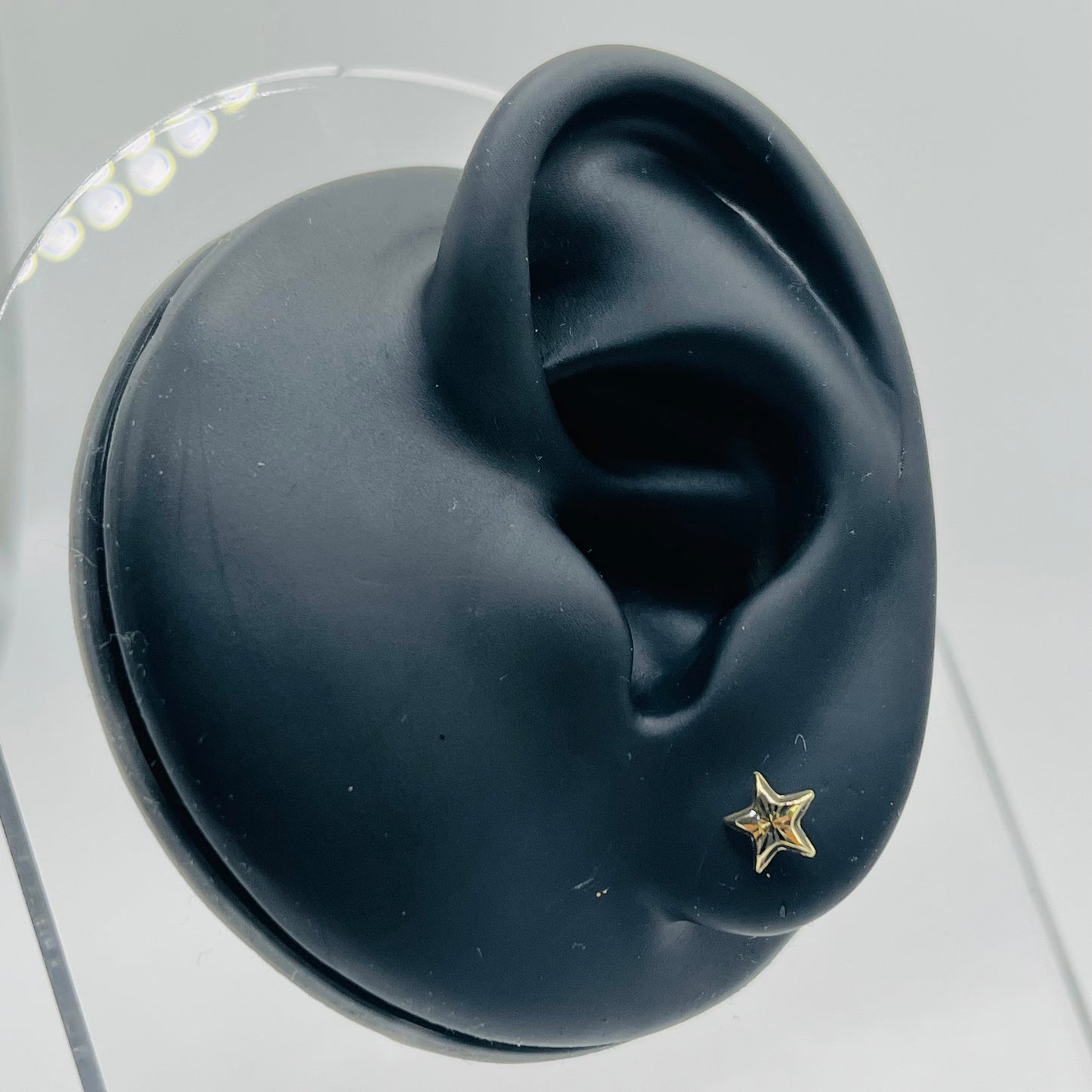 14k Gold Fancy Star Screwback Earrings