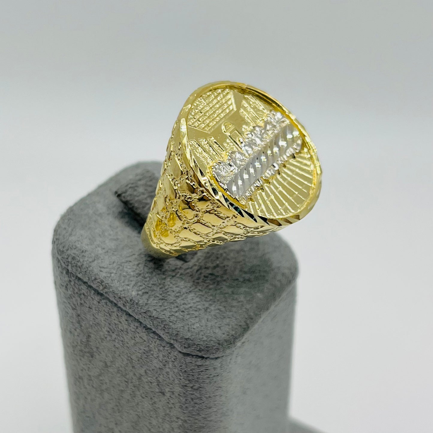 10k Gold Round Last Supper Nugget Band Ring