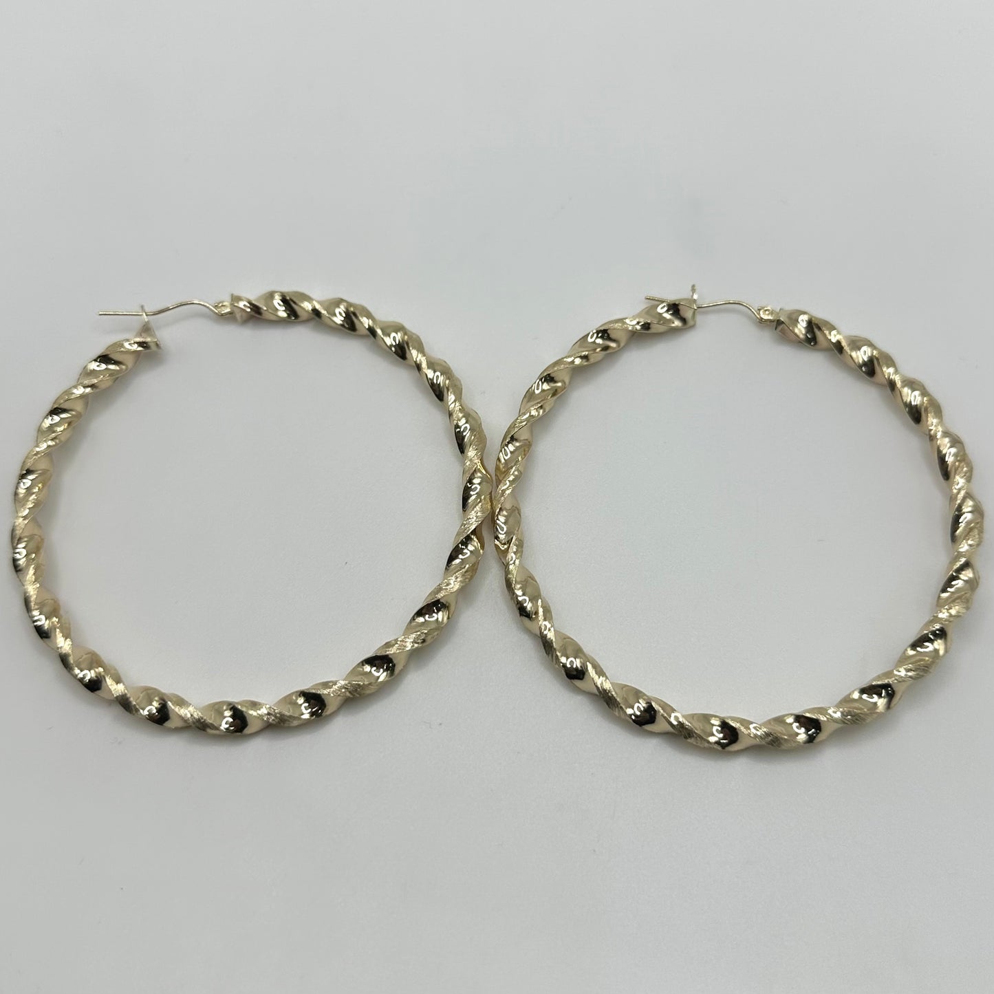 10K Gold 4.3mm Twist Hoop Earrings (2.7" diameter)