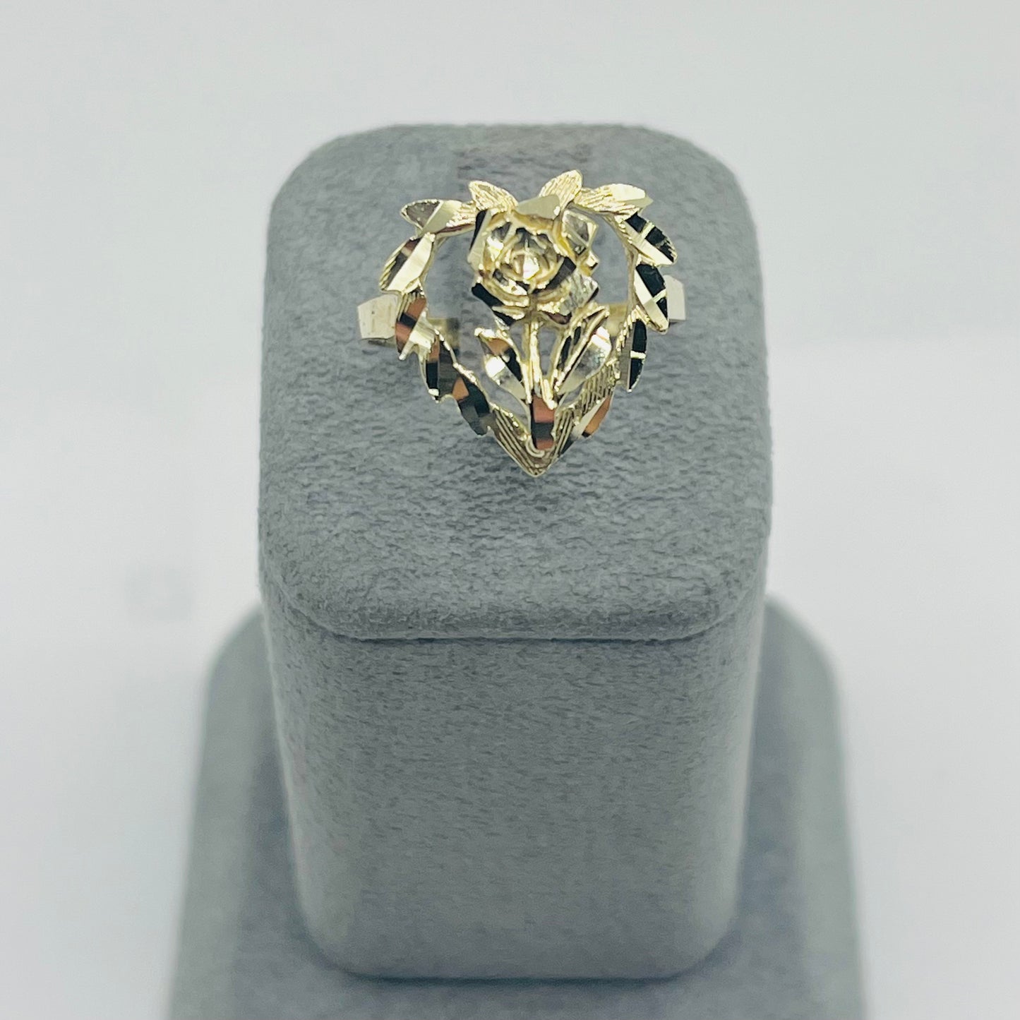 10k Gold Rose Heart Ring