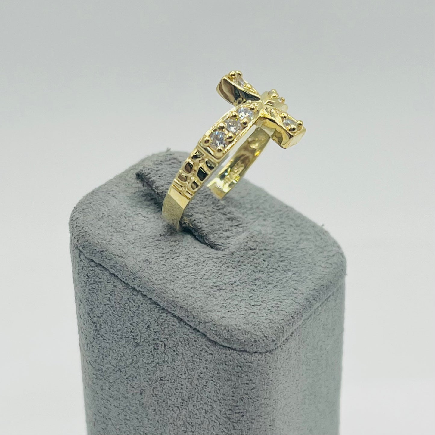 10k Gold Sideways Cz Cross Ring