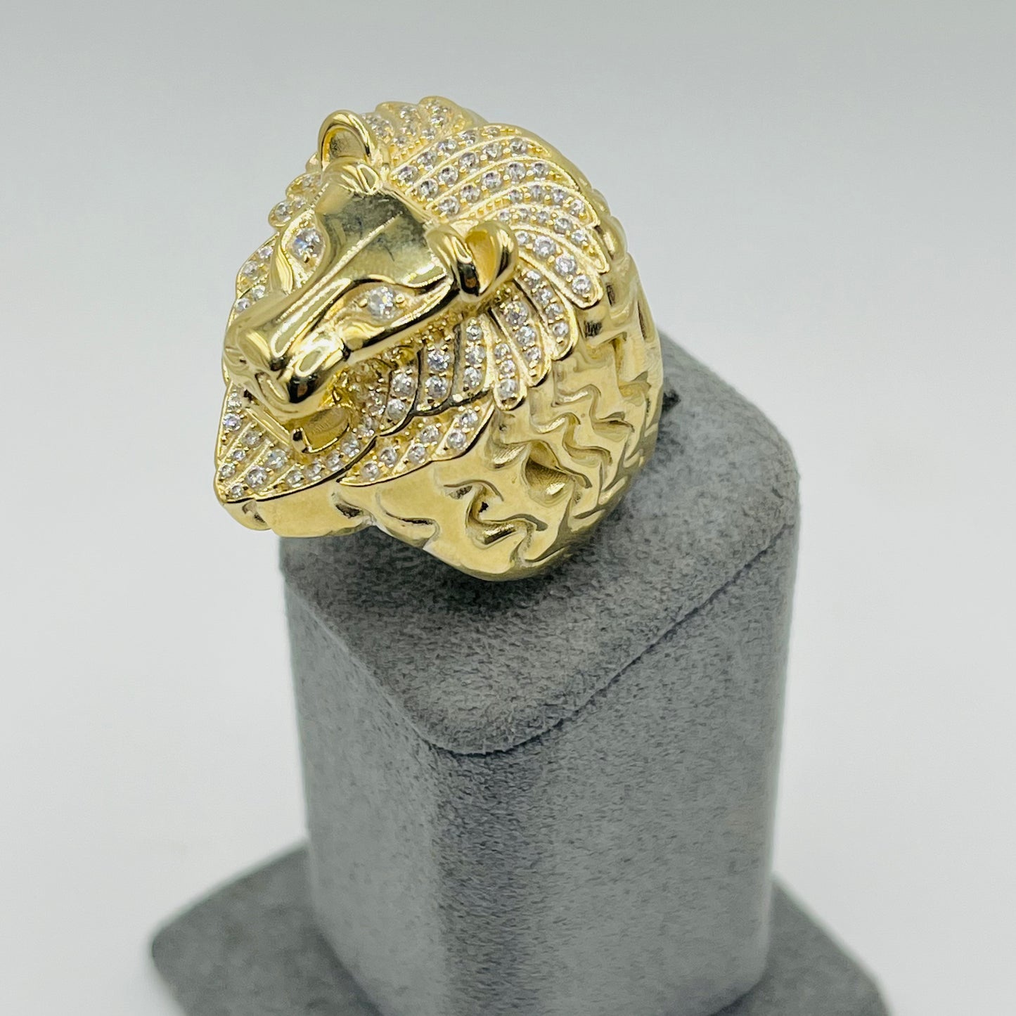 10K Gold Cz Lions Head Lightweight Ring (M)