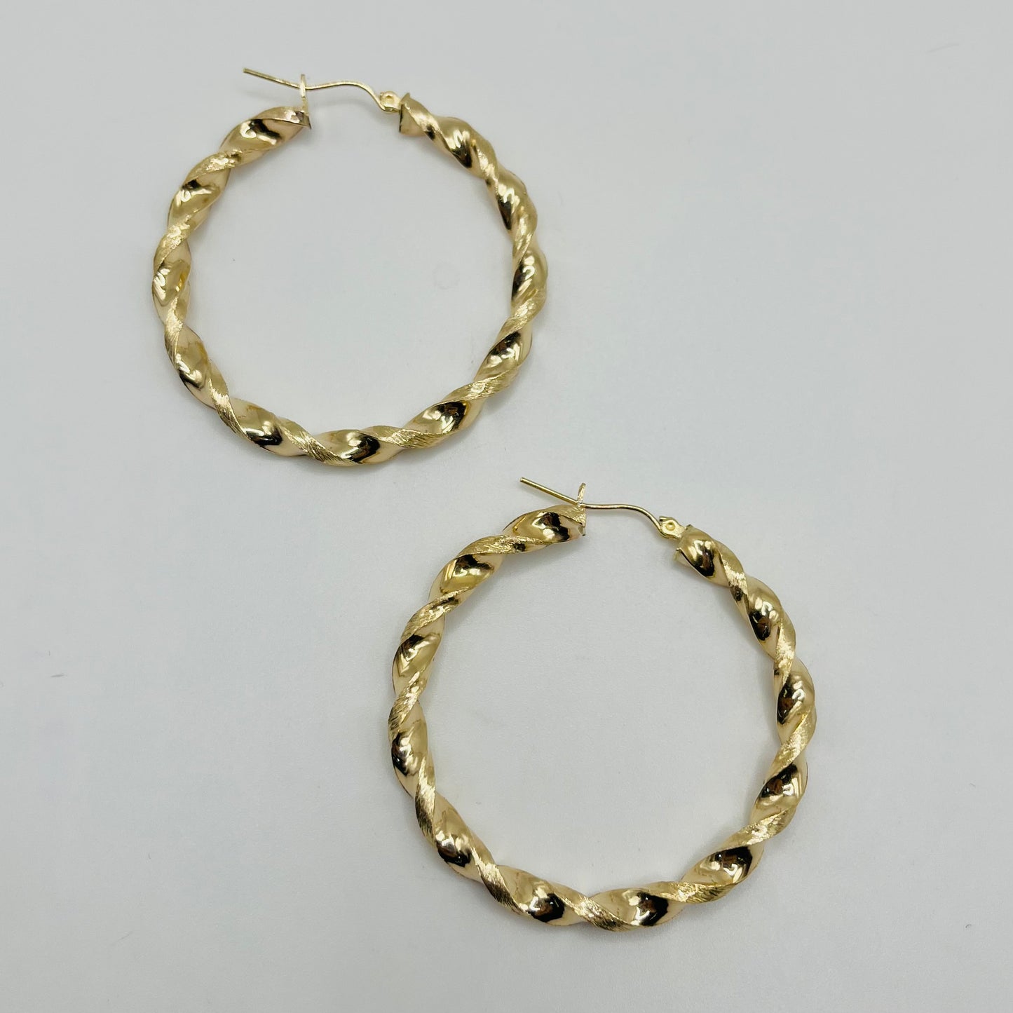 10K Gold 4.3mm Twist Hoop Earrings (1.75" diameter)